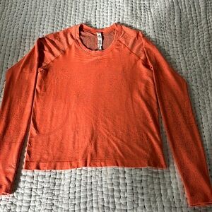 Lululemon Swiftly Tech Long-Sleeve Shirt Waist Length